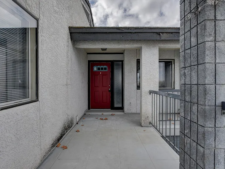 6120 Antelope Villas Cir #212 — Photo 4