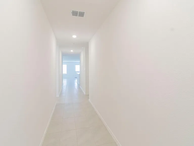 1122 Arborwood Dr — Photo 8