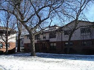 2nd image of 228 Washington Sq APT A