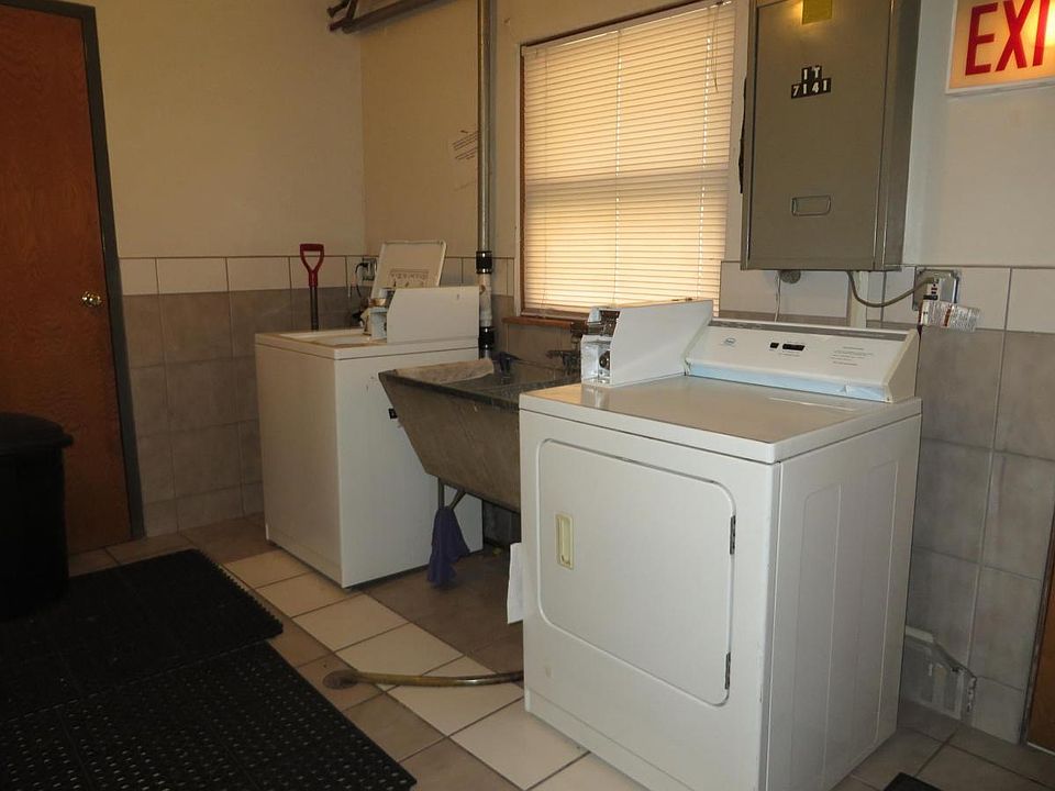 2nd image of 7121 34th St APT 2
