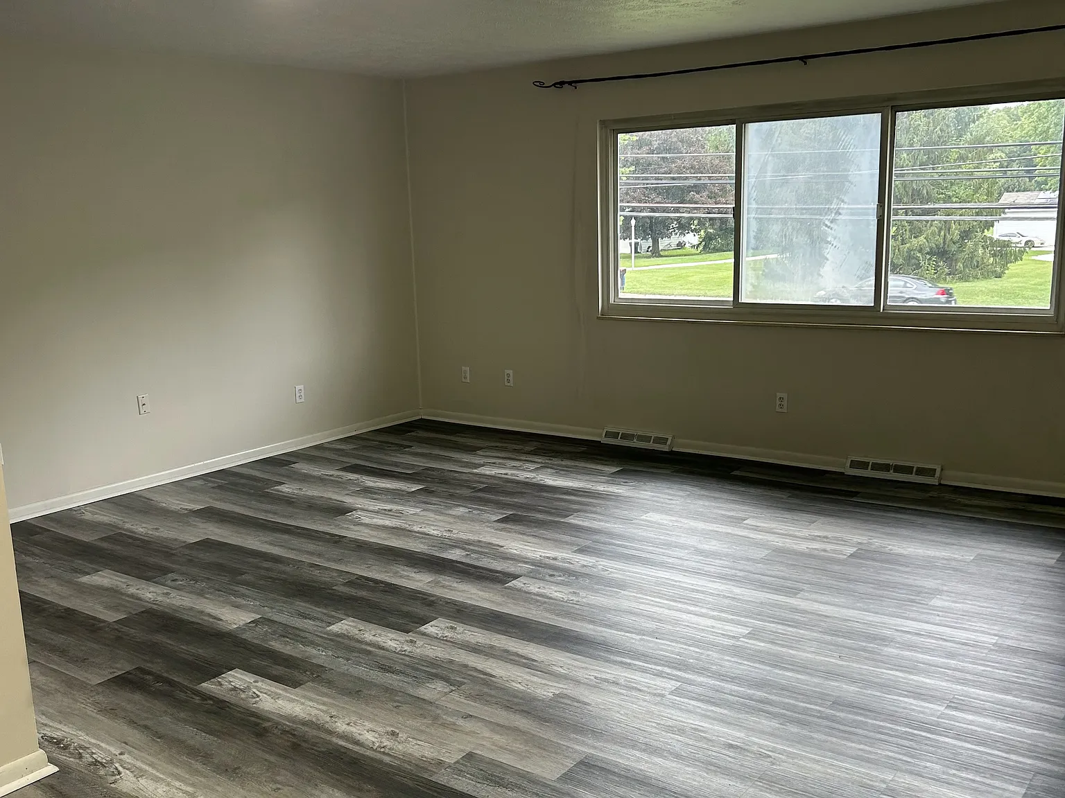 6134 Portage St NW — Photo 3