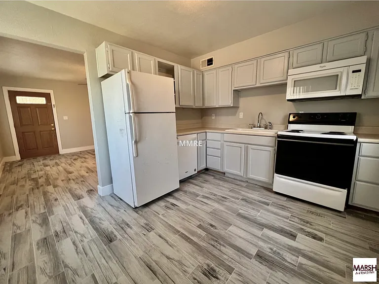 1413 N Jay St — Photo 4