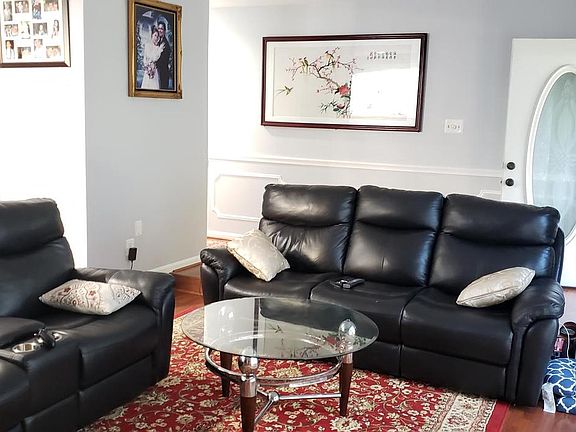 2nd image of 3764 Persimmon Cir