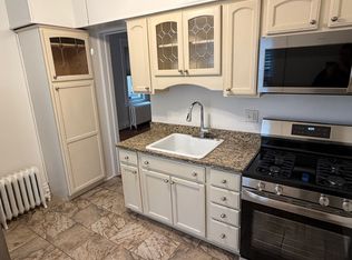 542 Richmond Ave #1R, Buffalo, NY