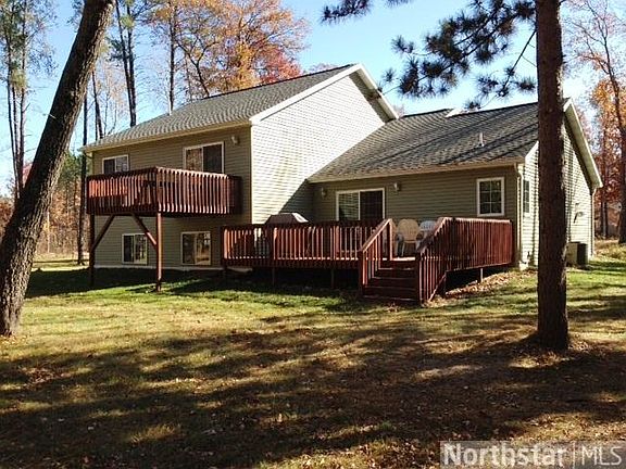 3rd image of 16661 Jacksonville Dr
