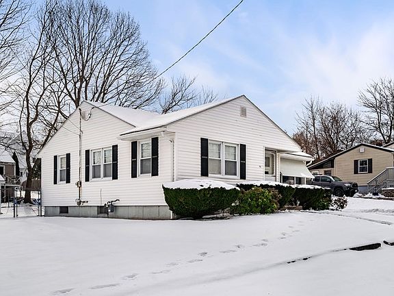 4th image of 43 Cogswell St