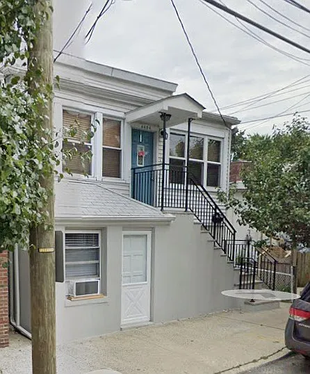 6404 Grand Ave