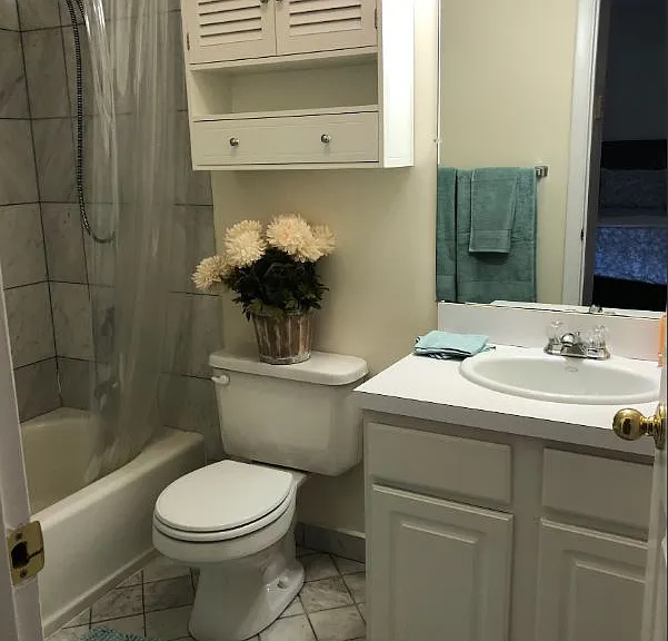 90 Saint Botolph St #10 — Photo 15