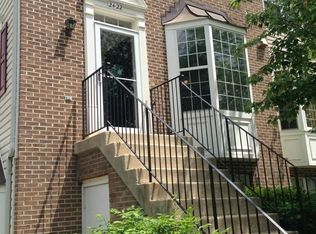 2422 Lizbec Ct #4A, Crofton, MD 21114
