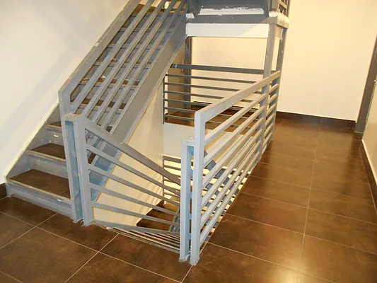 Rented by NY Space Finders Inc. | media 33