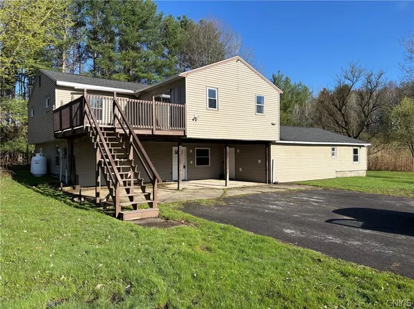 4356 State Route 49, Phoenix, NY 13069