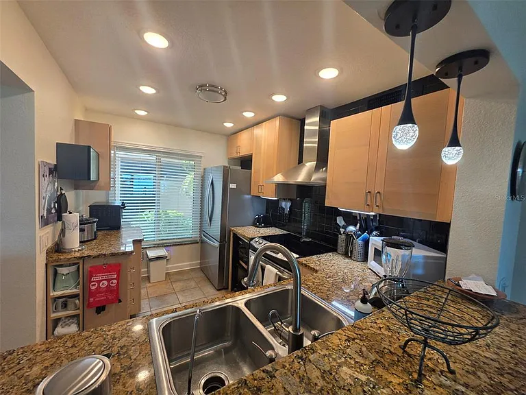 6295 Bahia Del Mar Cir #111 — Photo 9
