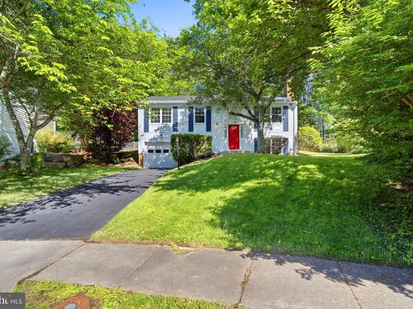 11989 Point Longstreet Way, Woodbridge, VA 22192
