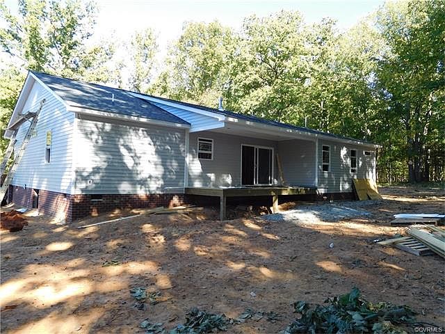 2nd image of 2305 Flint Hill Rd