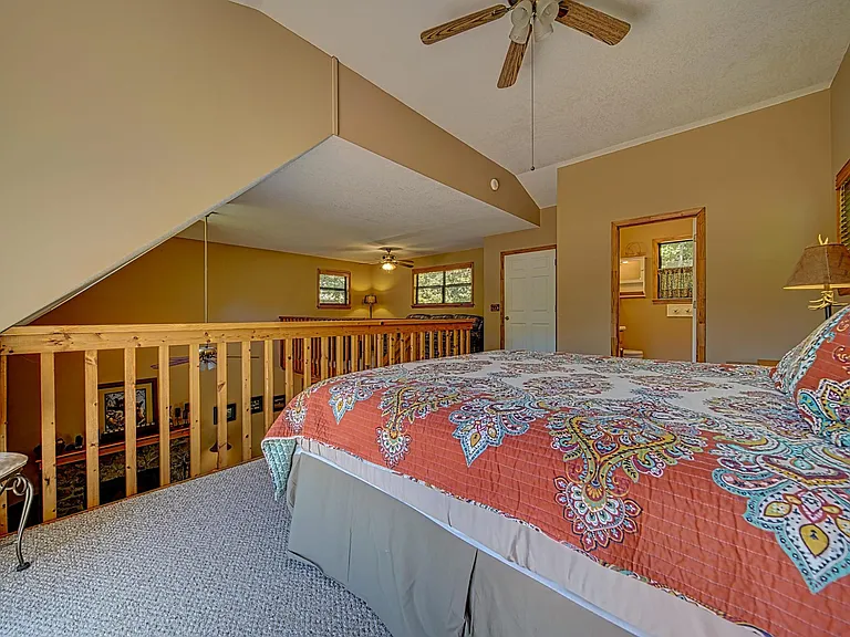 738 Laurel Hill Rd — Photo 25