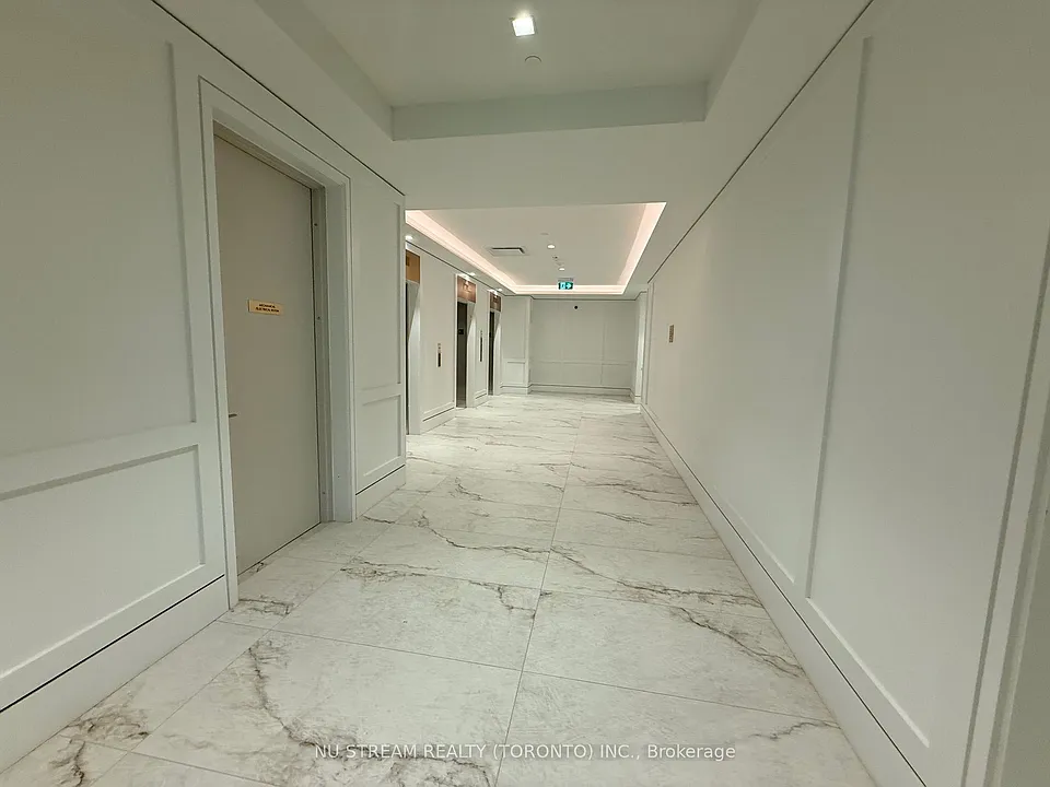 4000 Eglinton Ave W #624
