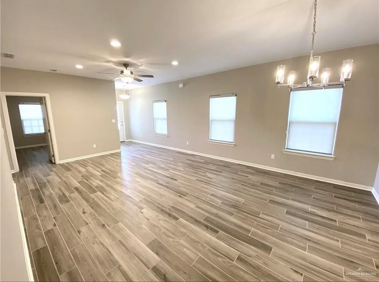 3 bed, 1398 sqft, $1,950 — Photo 3