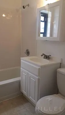 Rented by Hillel Realty Group | media 30