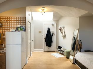 646 Broadview Ave #300A, Toronto, ON M4K 2P1