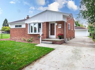 17127 Koester St, Riverview, MI 48193