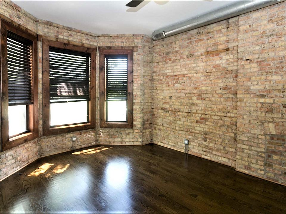 1st image of 1756 W Montrose Ave #3
