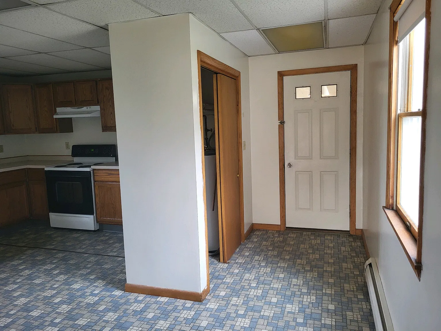 2 bed, 800 sqft, $1,650 — Photo 2