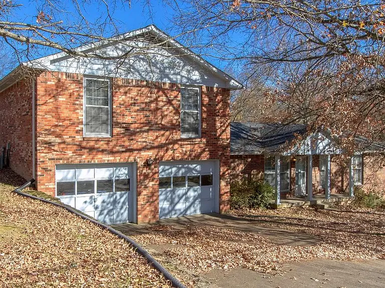 150 Delvin Dr #A — Photo 36