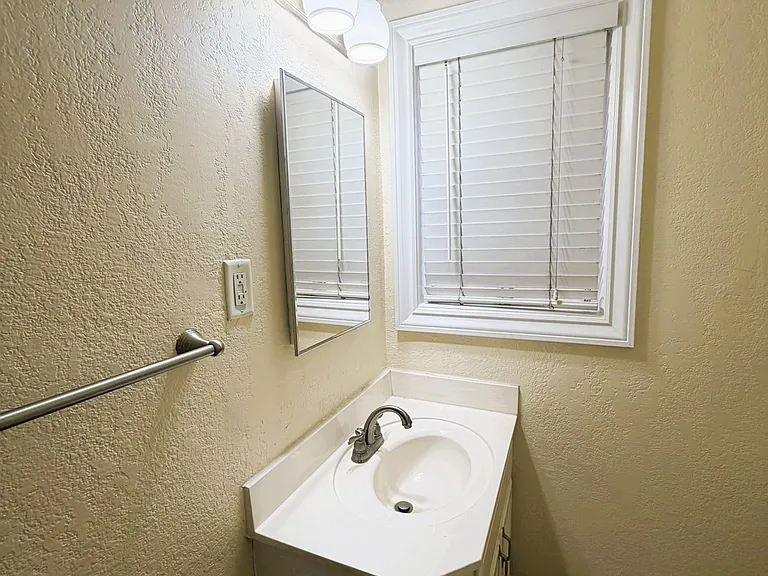 5007 E Ocean Blvd #B — Photo 14