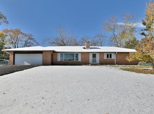 406 Hillcrest Dr, Prospect Heights, IL 60070