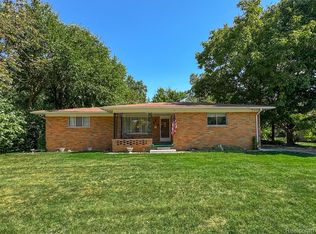 28570 Norwood Ave, Warren, MI