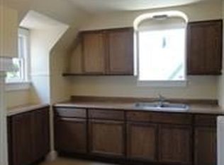 222 Villa St APT 4, Elgin, IL 60120