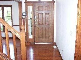 26793 Mingo Dr, Perrysburg, OH 43551