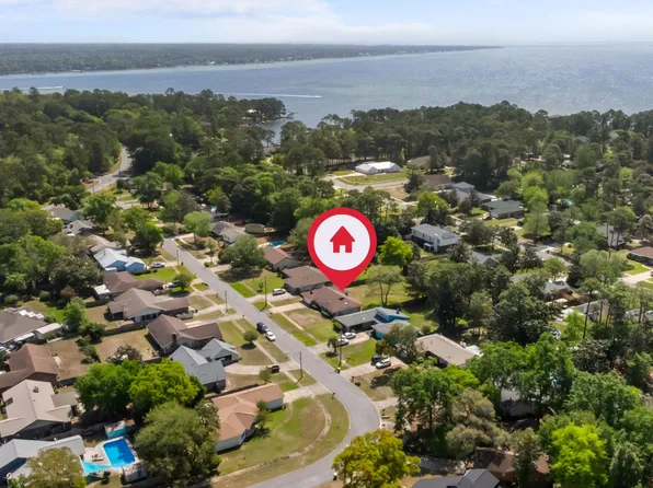 1152 Pin Oak Cir, Niceville, FL 32578