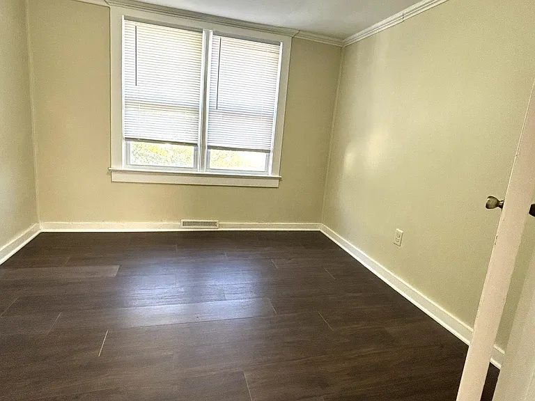 1212 Fisher St — Photo 11