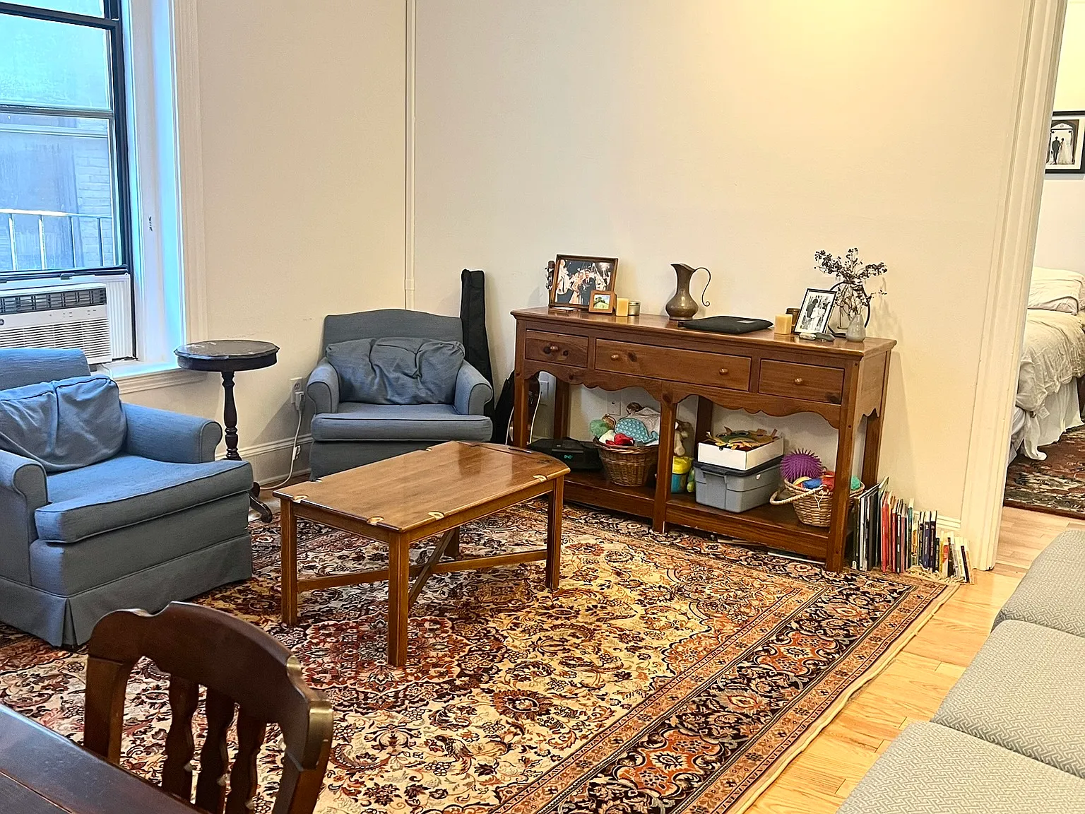 1 bed, 1.0 bath, 572 sqft, $3,200 — Photo 1