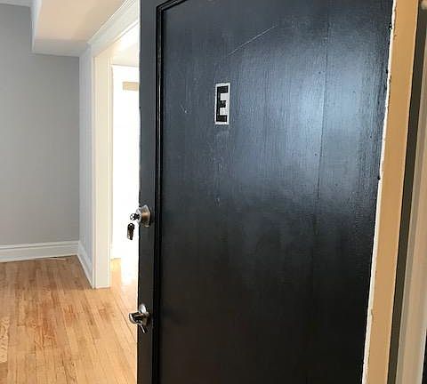 2nd image of 3304 Russell Blvd APT E