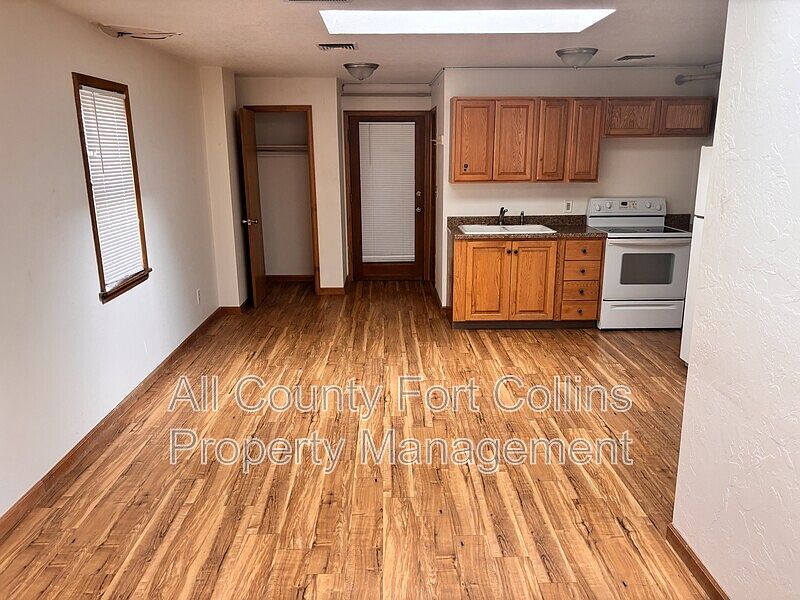 2nd image of 348 N Jefferson Ave #202