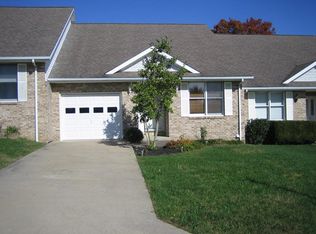 769 Oakpointe Dr, Maysville, KY 41056