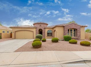 887 E Mary Ln, Gilbert, AZ 85295