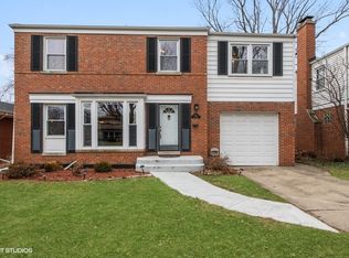 1428 Brophy Ave, Park Ridge, IL 60068