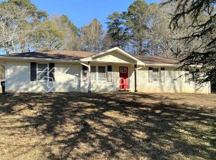 1426 Spring Valley Ln, Stone Mountain, GA 30087