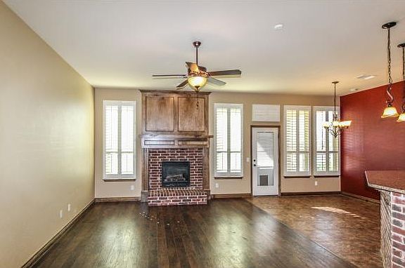 5th image of 4000 Sierra Vista Way