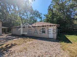 303 W Plum St, Raymore, MO 64083