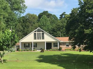 808 Epley Rd, Hattiesburg, MS 39402