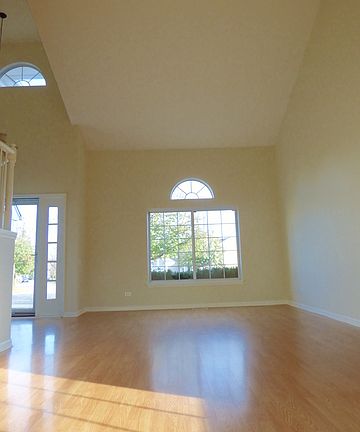 4th image of 468 Smoketree Ln
