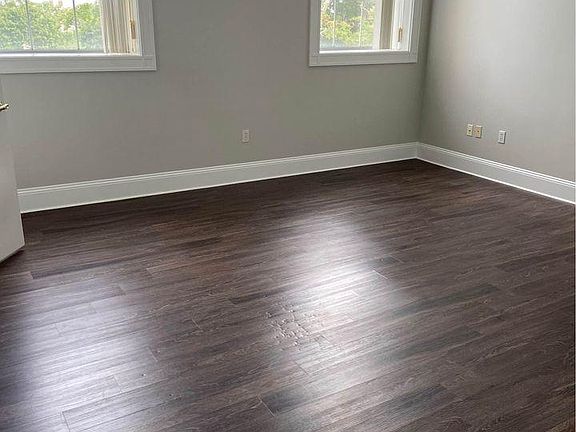 5th image of 8 Lincoln St APT 206