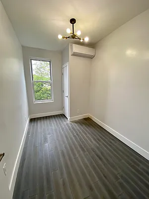 Rented by Rennit Inc. | media 15