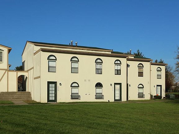 3rd image of 4334 Appian Way W #4307