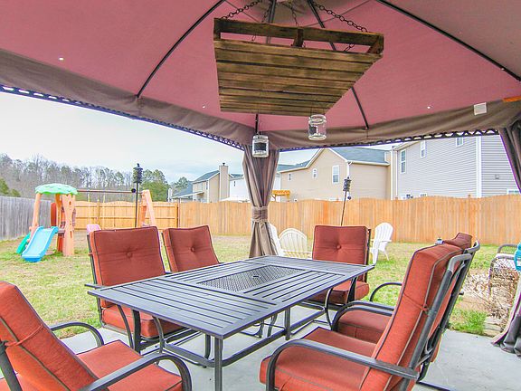 3rd image of 5416 Castle Pines Ln