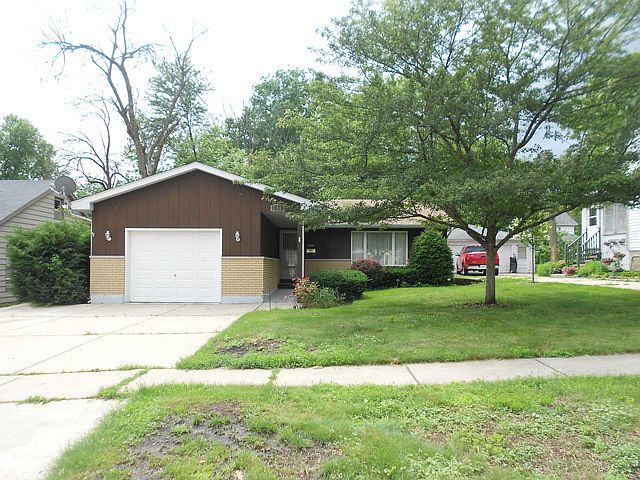 1st image of 248 S Hickory Ave